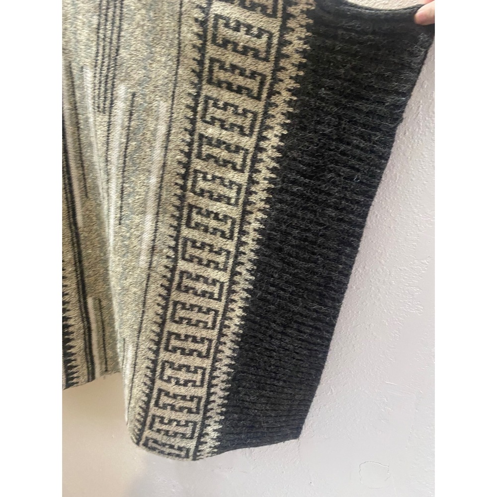 YAIRA Cowl Neck Geometric Print Poncho Sweater One Size Fits Most/S - Picture 8 of 9